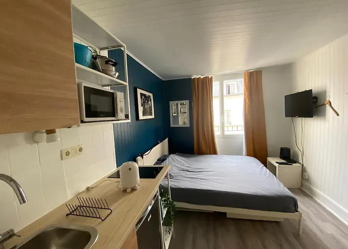 Beautifull Small Flat * Париж