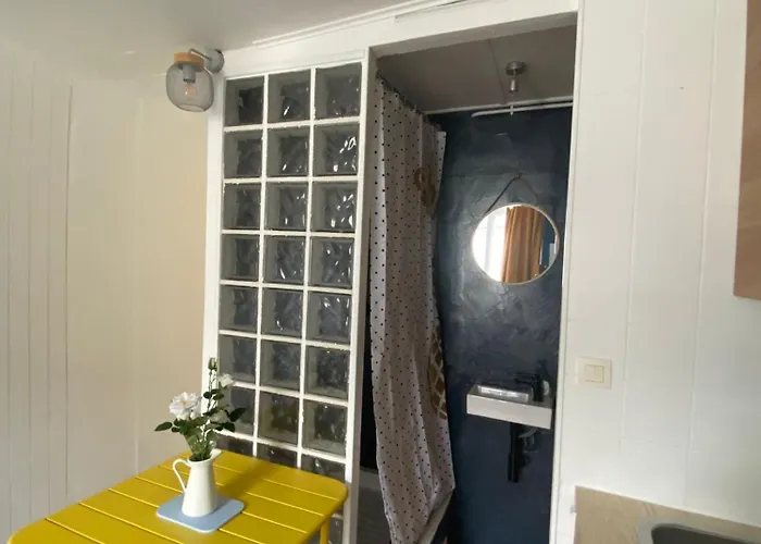 Апартаменты Beautifull Small Flat Париж
